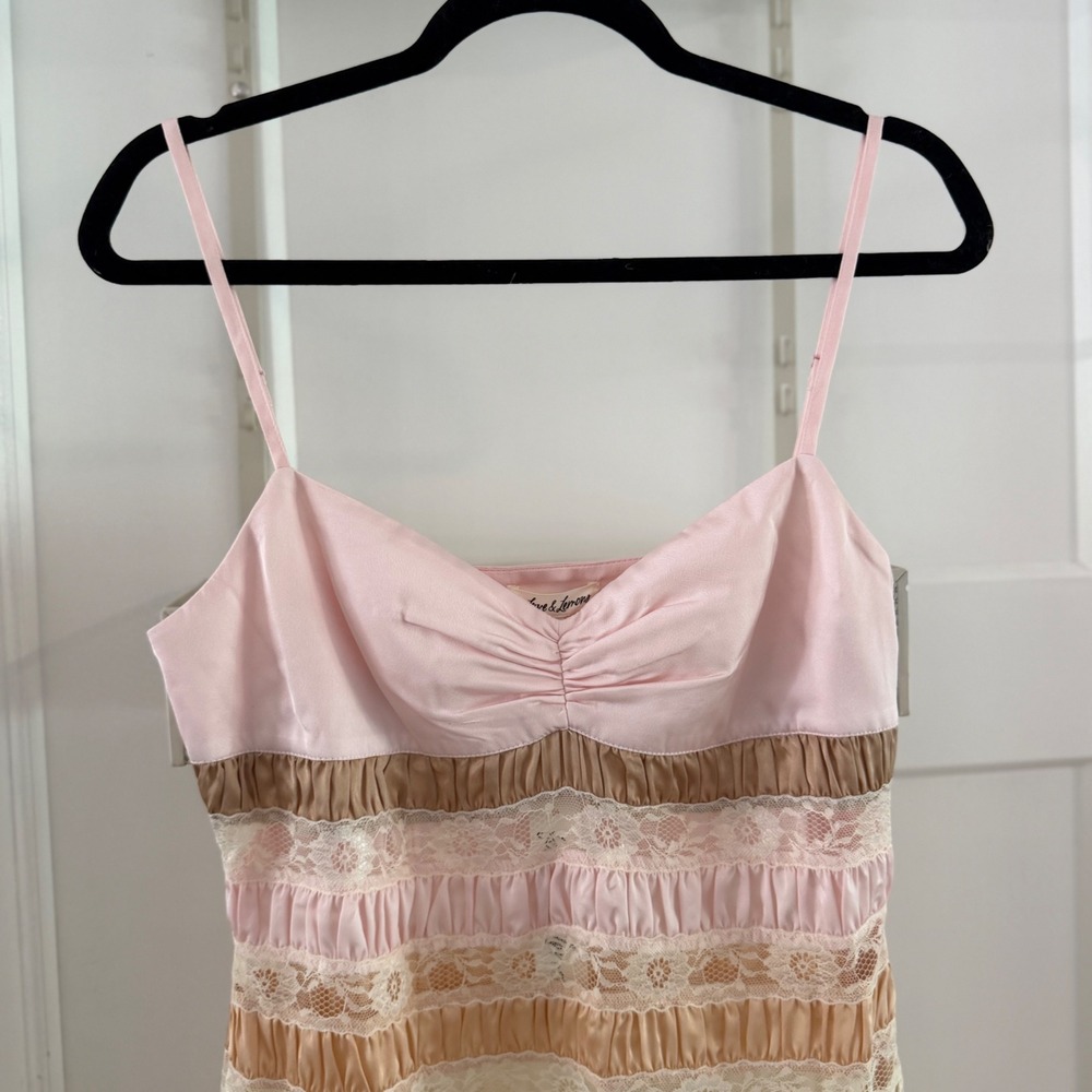 For Love & Lemons Layer Cake Midi Dress Pink Lace Ruffle Tier M Coquette Barbie - Picture 10 of 10